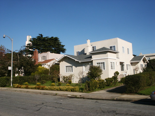 Ingleside Terraces De Soto Street