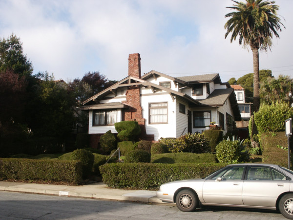 Ingleside Terraces Urbano Drive
