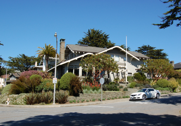 Ingleside Terraces Cedro Avenue