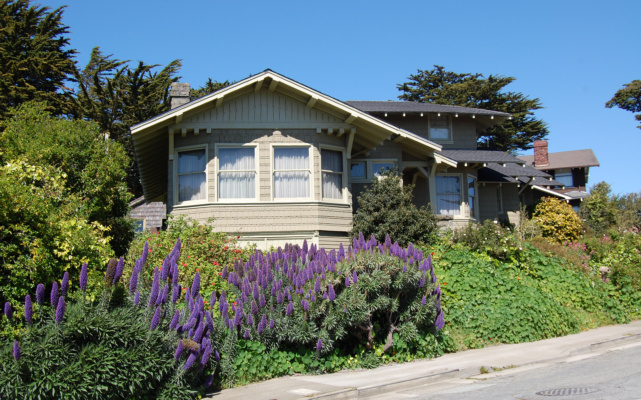 Ingleside Terraces Cedro Avenue