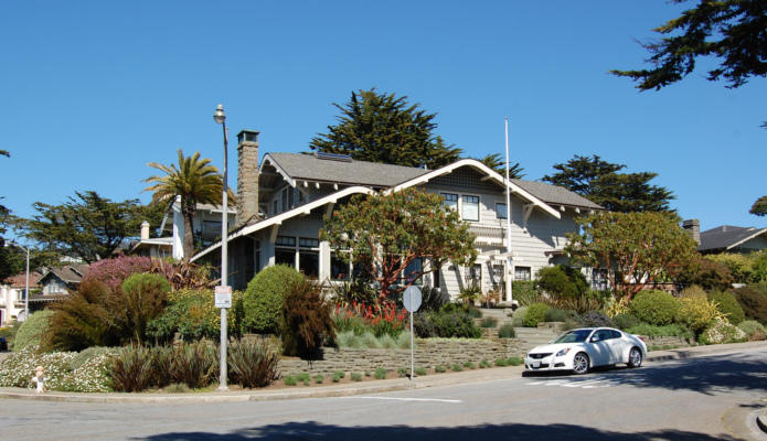 Ingleside Terraces Cedro Avenue
