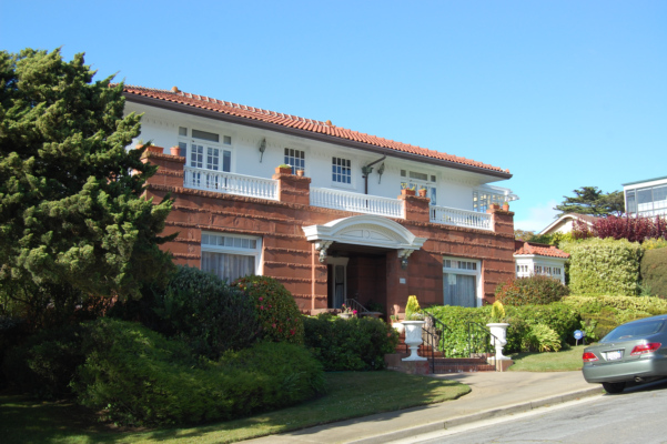 Ingleside Terraces Cedro Avenue