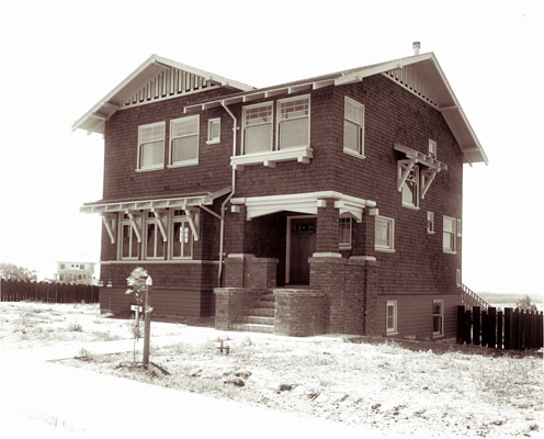 built 1913. $6,250